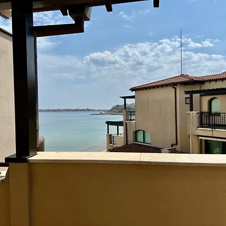 Oazis Vip Club Lejlighedshotel