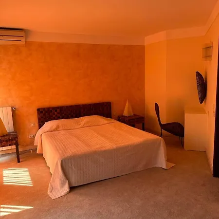 Lejlighedshotel Oazis Vip Club 3*