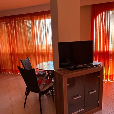 Oazis Vip Club Lejlighedshotel Sunny Beach
