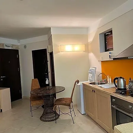 Oazis Vip Club Aparthotel