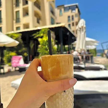 Aparthotel Oazis Vip Club Sunny Beach