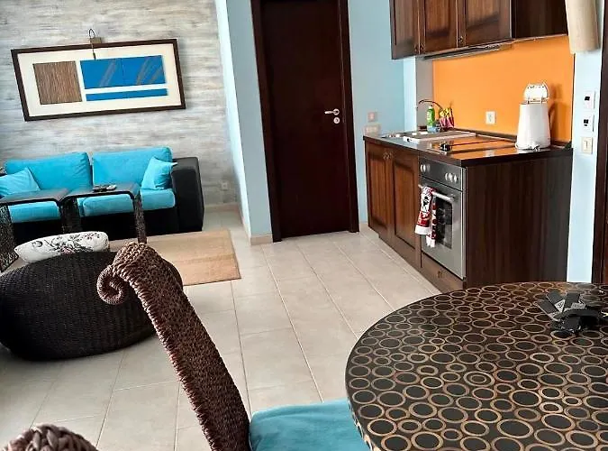 Oazis Vip Club Aparthotel Sunny Beach