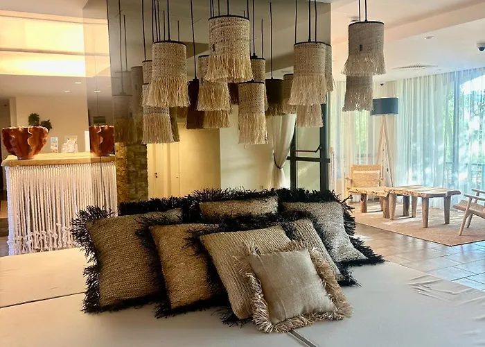 Oazis Vip Club Sunny Beach